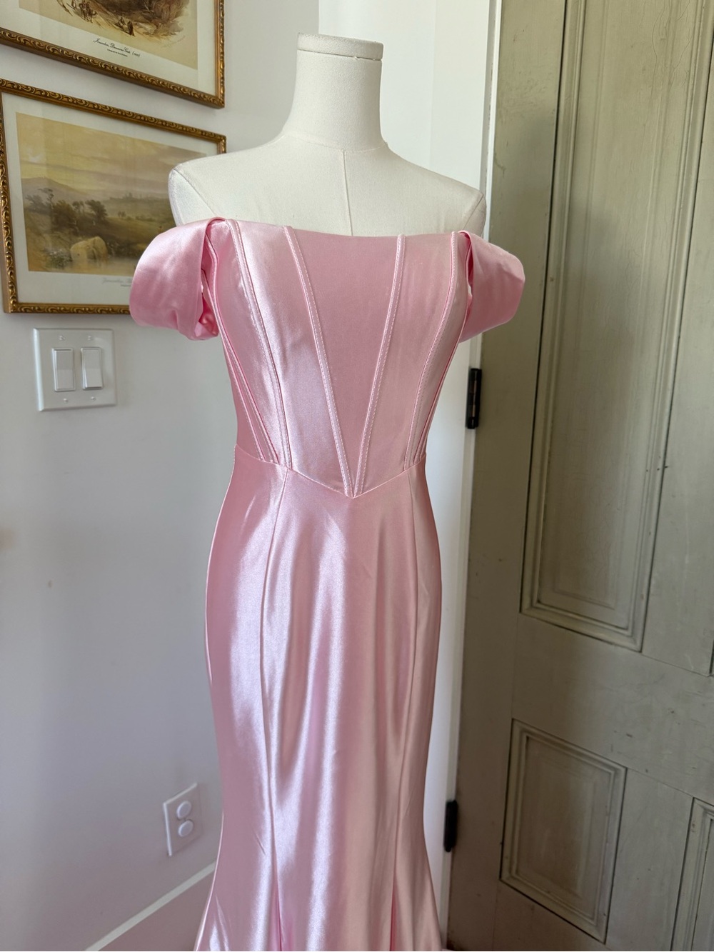 Pink Satin Mermaid Evening Dress - Picture 4 of 9